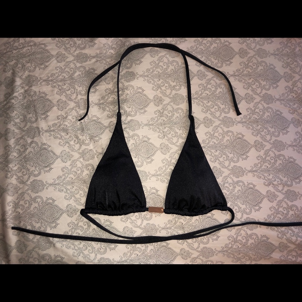 Classic black Victoria’s Secret bikini top